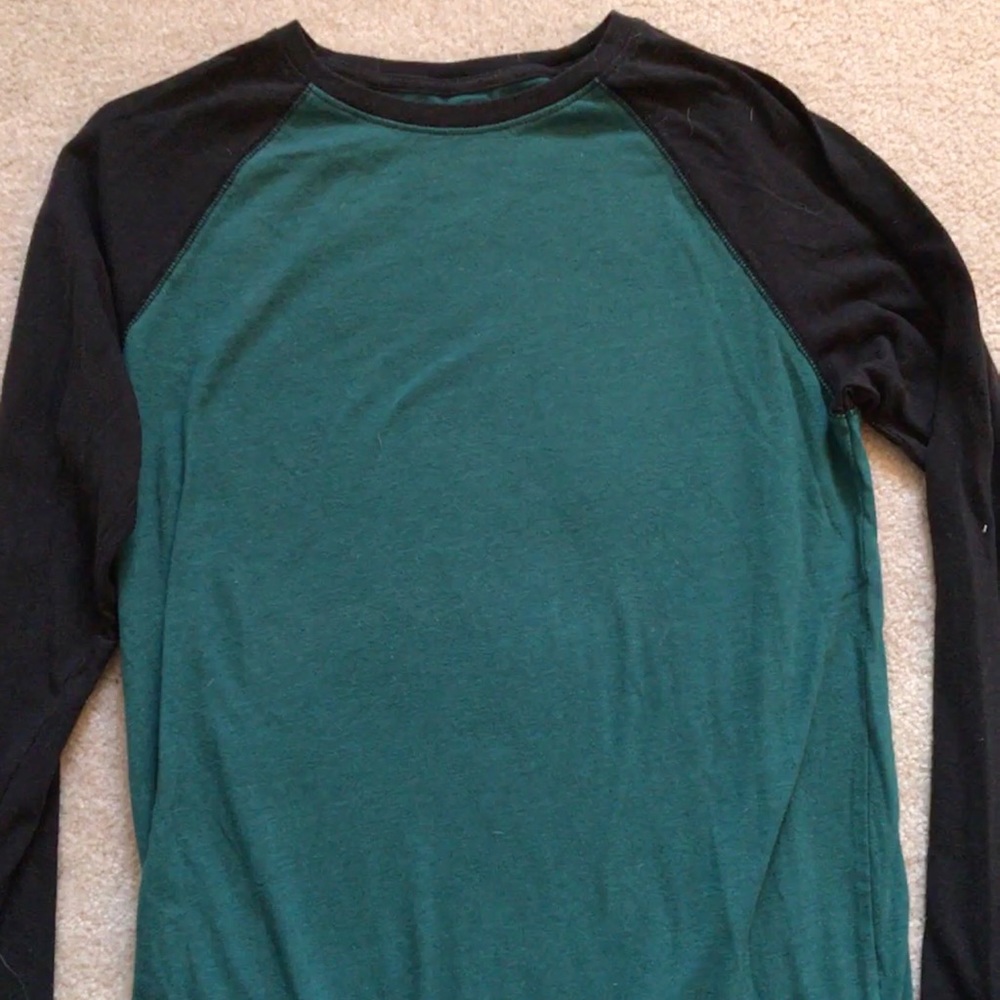 Men’s Green long sleeve